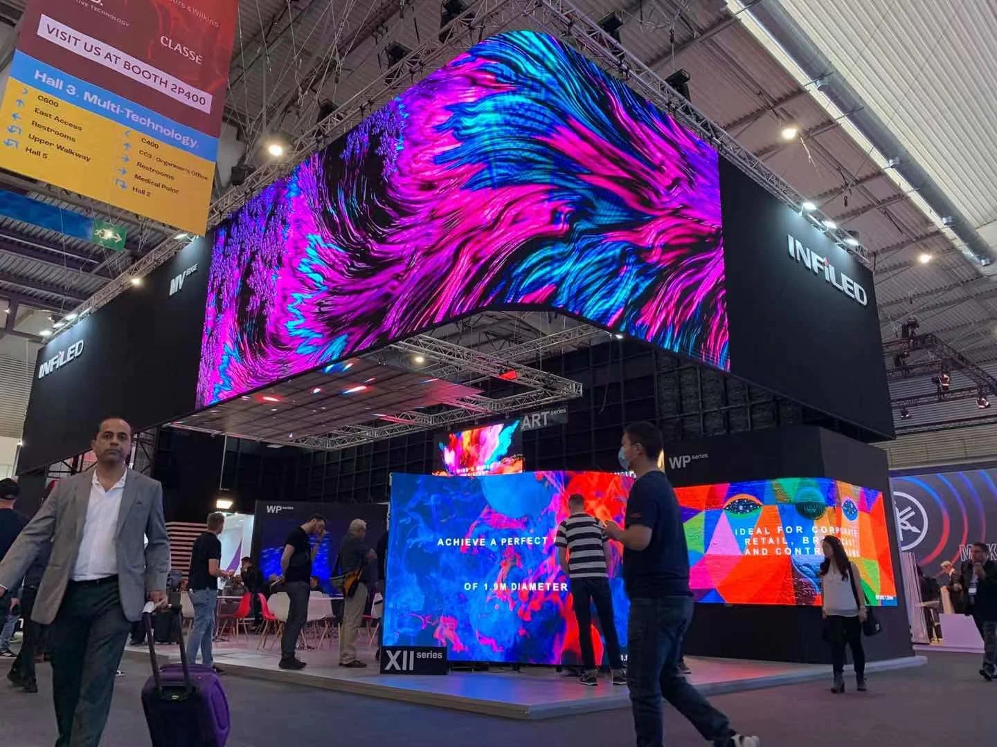 Exhibition booth with immersive LED display
